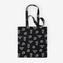 画像をギャラリービューアに読み込む, WARMGREY TAIL のSHOULDER BAG
