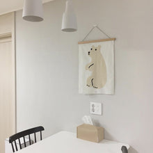 画像をギャラリービューアに読み込む, 紙とは違う布の温かみが作品とマッチしているファブリックポスター WARMGREY TAILのSMALL FABRIC
