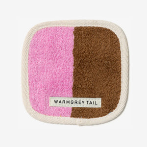 1つ1つデザインが異なる WARMGREY TAIL の TOWEL COASTER（タオルコースター）