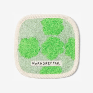 1つ1つデザインが異なる WARMGREY TAIL の TOWEL COASTER（タオルコースター）