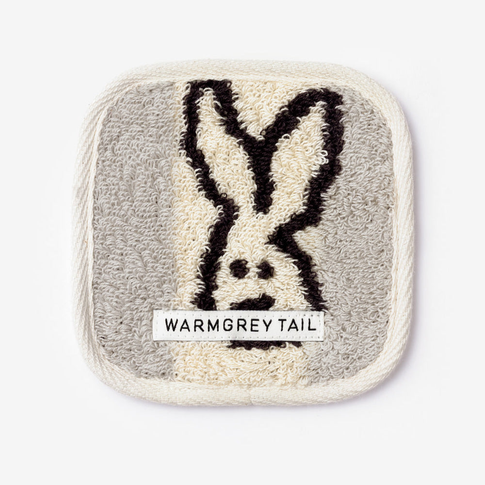 1つ1つデザインが異なる WARMGREY TAIL の TOWEL COASTER（タオル