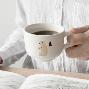 イラストと相性が良いフォルムのマグカップ WARMGREY TAIL の TUBE MILK CUP(チューブ ミルクカップ)