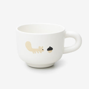 イラストと相性が良いフォルムのマグカップ WARMGREY TAIL の TUBE MILK CUP（チューブ ミルクカップ）