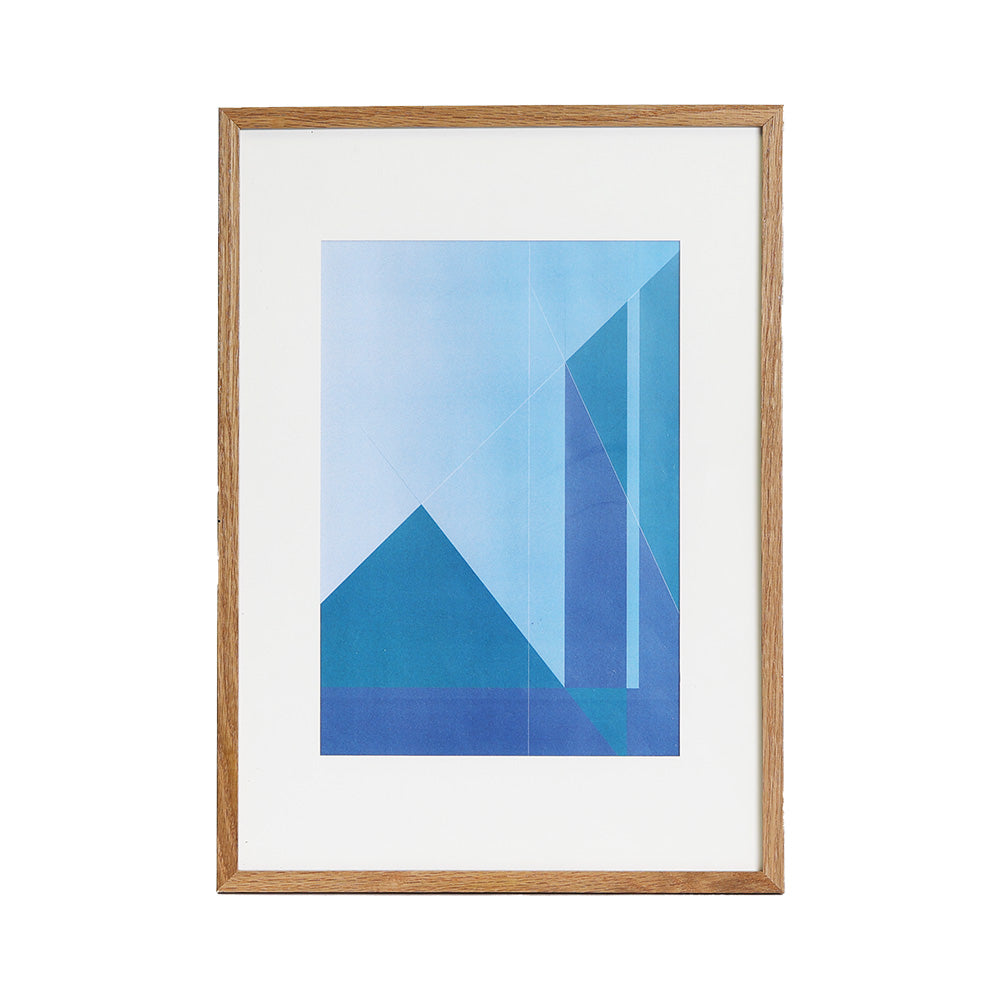 ホワイトオーク材にオイル加工を施した温もりあるウッドフレーム YVR