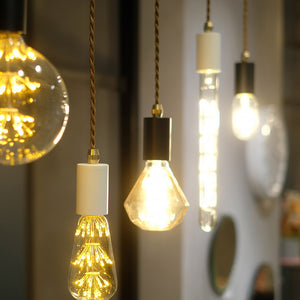 シンプルで活用度の高いライト LONDON Pendant Light