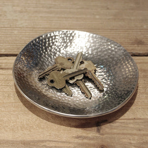 シンプルでスタイリッシュな Aluminium Tray（アルミニウムトレイ）