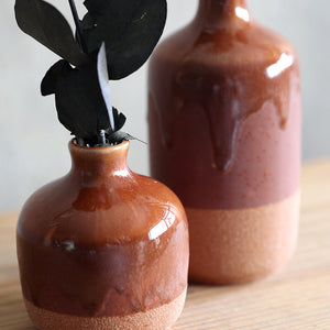 土の質感と釉薬の表情とのバランスが心地よい Bron Reddish Bean（ブロン レディッシュビーン）