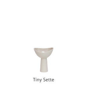 【52％OFF！】知らない街が出来ていくようなフラワーベース Caccia9 Sette（カッチャナイン セッテ）