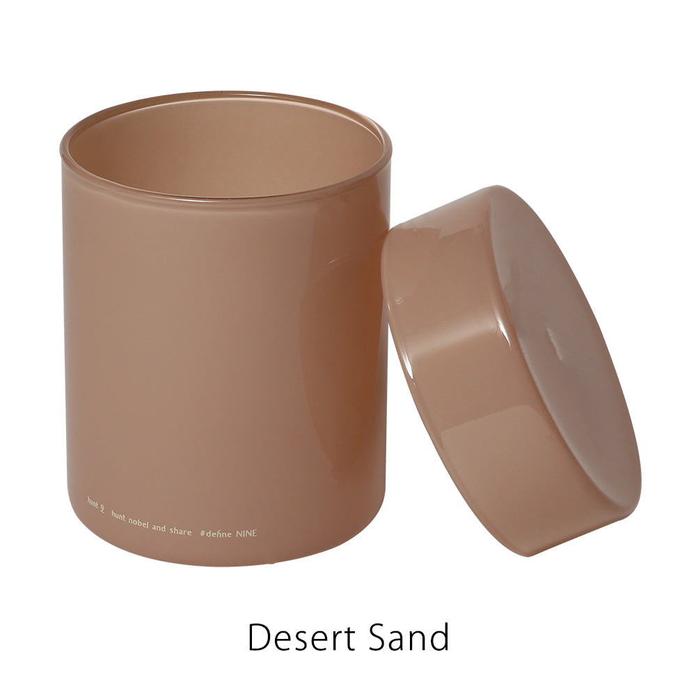 仕舞う、飾るもの、すべてインテリアとして収納するキャニスター