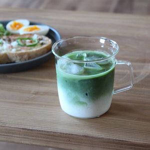 ほどよい甘さと、抹茶本来の香りと味を楽しめる チャボさんのお茶 抹茶ラテ