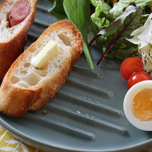 【72％OFF！】唐揚げがもっと美味しくなるお皿 唐揚げ皿 FCP ＜Fried Chicken Plate＞（カラアゲザラ エフシーピー）