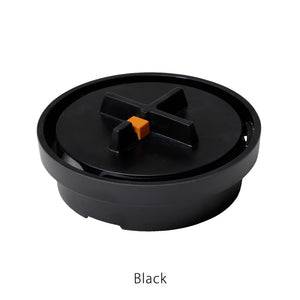 デザイン性と機能性を兼ね揃えた蚊取り線香入れ Kayari Manhole（蚊遣りマンホール）