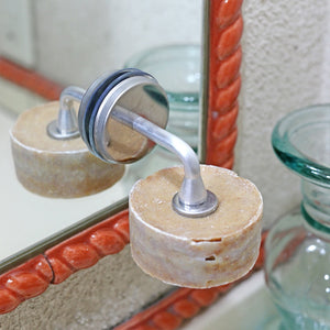 固形石鹸ユーザーが惚れ込んだ優秀アイテム MAGNETIC SOAP HOLDER（マグネティック ソープホルダー）