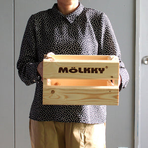 世界大会でも使用されている TACTIC社の正規品 Molkky（モルック）