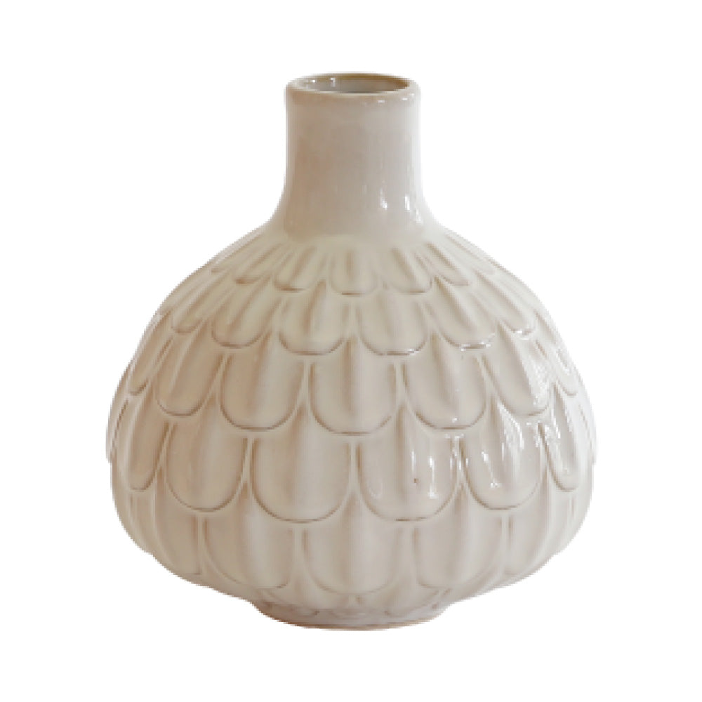 自然の風景から連想された模様がやさしい陶器の質感で表現された