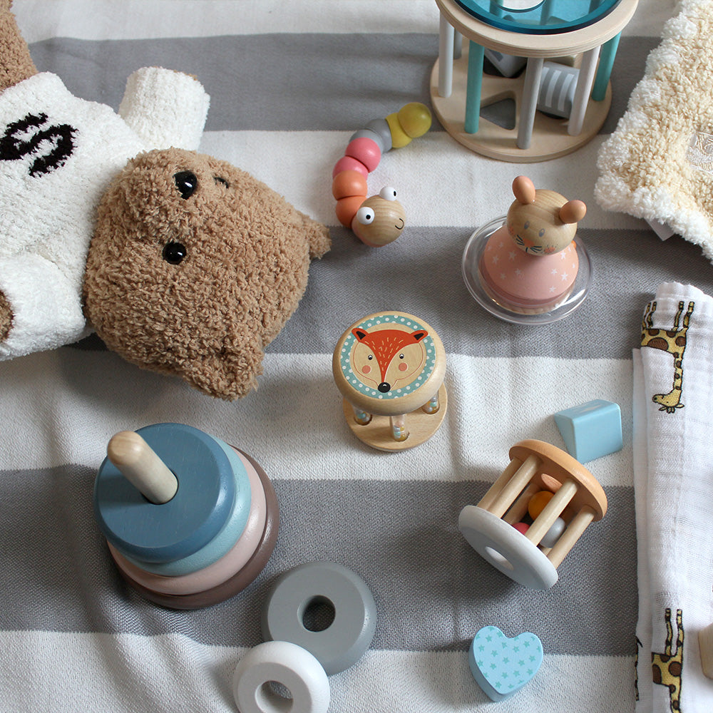 かわいい動物がカラカラ音を奏でながら回る ROLY POLY（ロリー ポリー