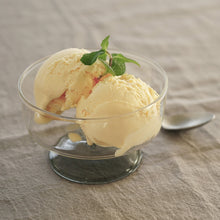 画像をギャラリービューアに読み込む, アイスクリームやデザート、果物、前菜などを盛り付けるのにぴったりの脚付きスコングラス　スコン アイスクリームグラス
