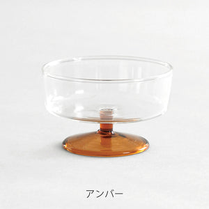 アイスクリームやデザート、果物、前菜などを盛り付けるのにぴったりの脚付きスコングラス　スコン アイスクリームグラス