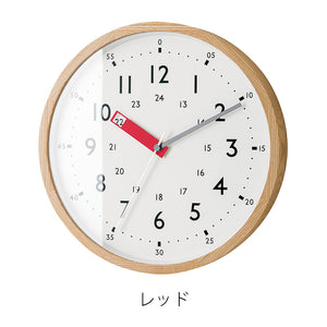 シンプルな文字盤の中に時刻の読み方のヒントが隠されたウォールクロック Storuman（ストゥールマン）