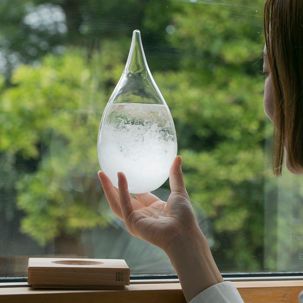 水晶の置物 結晶群 木製台座 木製台座付き】水晶 龍彫刻