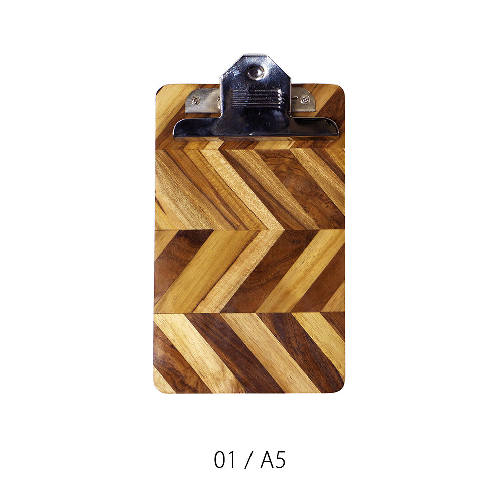 大型のクリップでしっかり固定できる寄木を用いた木製クリップボード Wooden Clip Board（ウッデン クリップ ボード）