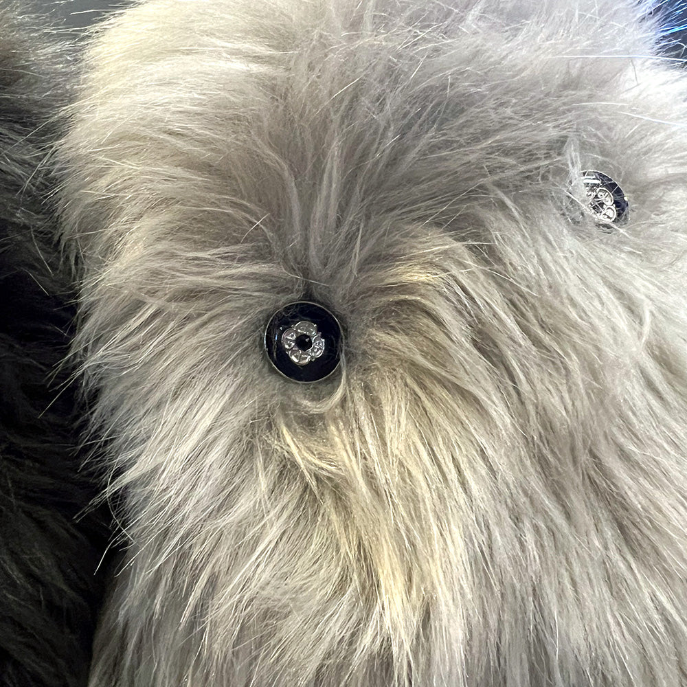 フワッフワの手ざわりで癒してくれる ミステリアスなおともだち YETI